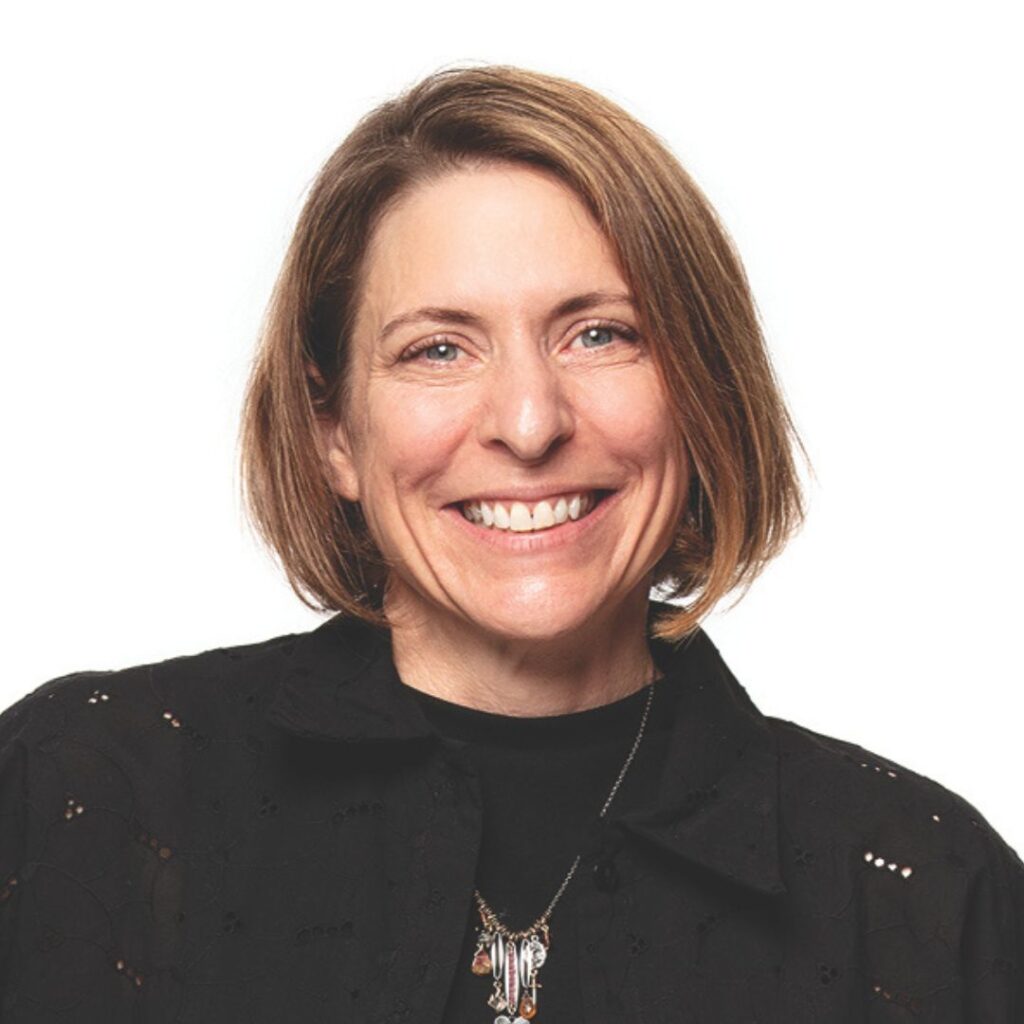 Niki, AndHealth Psoriatic Arthritis + Psoriasis patient