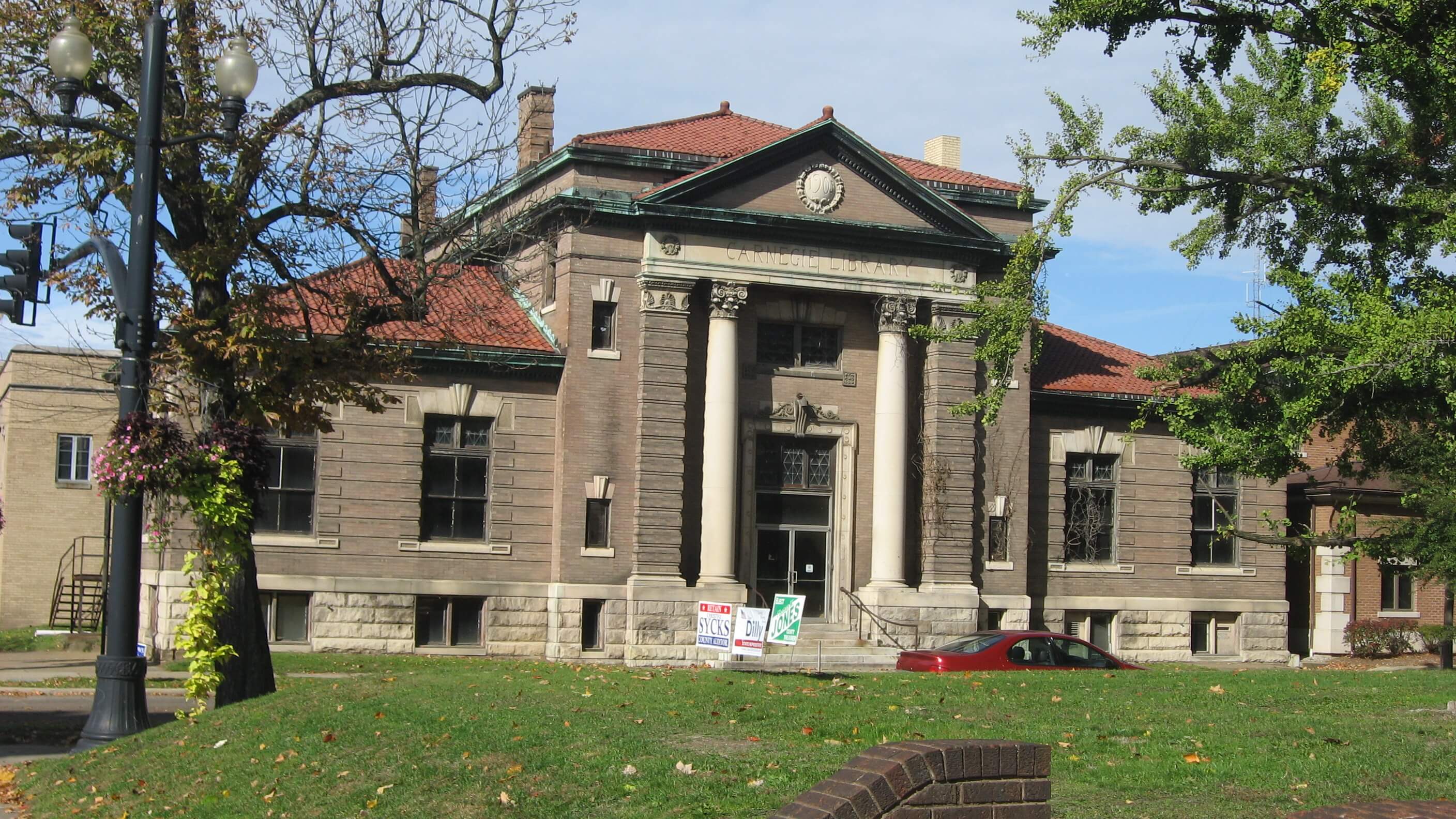 Coshocton, Ohio Carnegie Library