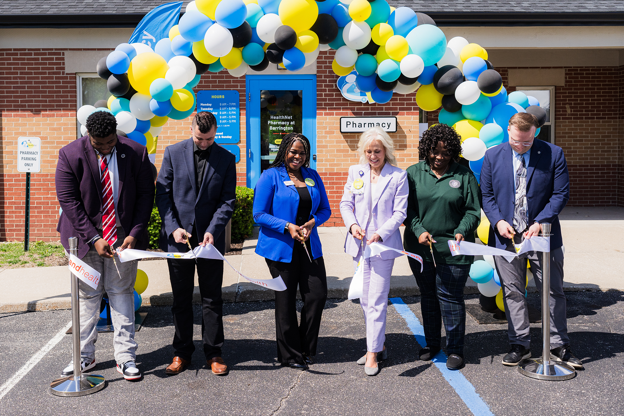 HealthNet Barrington Pharmacy Ribbon Cutting